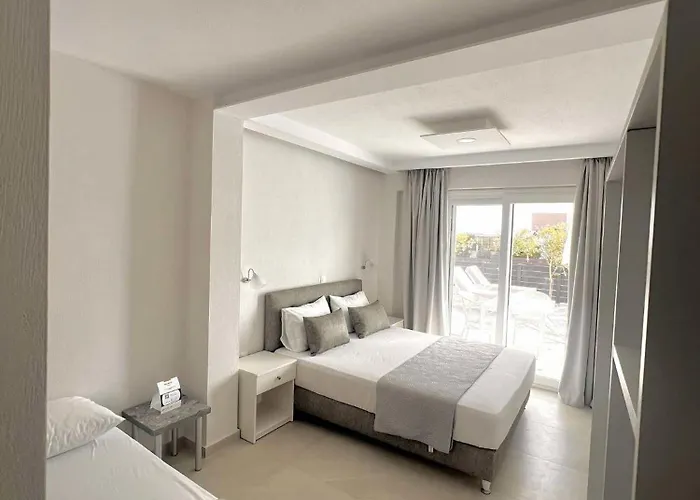 Interni Luxury Living B アパート ニキティ