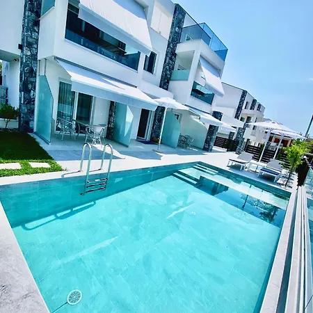 Interni Luxury Living B Apartment Nikiti (Sithonia)