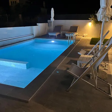 Daire Interni Luxury Living B *