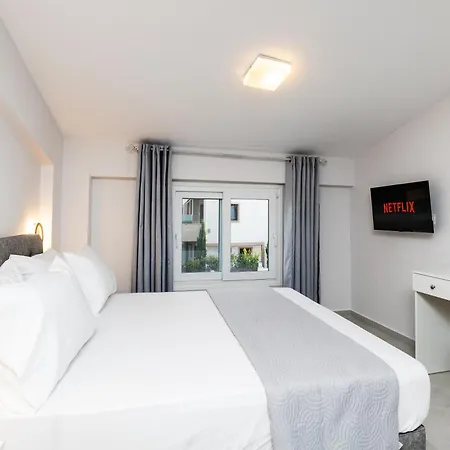 Interni Luxury Living B نيكيتي