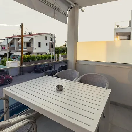 Interni Luxury Living B شقة نيكيتي